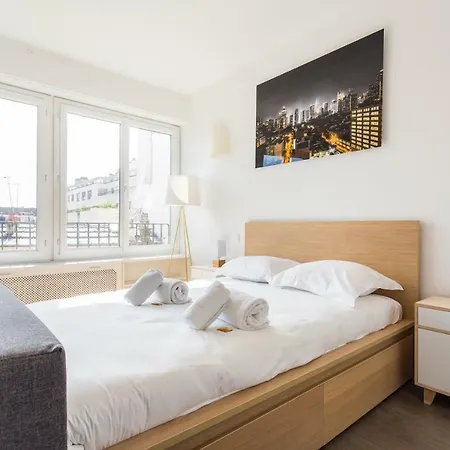 Cosy 4p Trocadero-eiffel Tower باريس