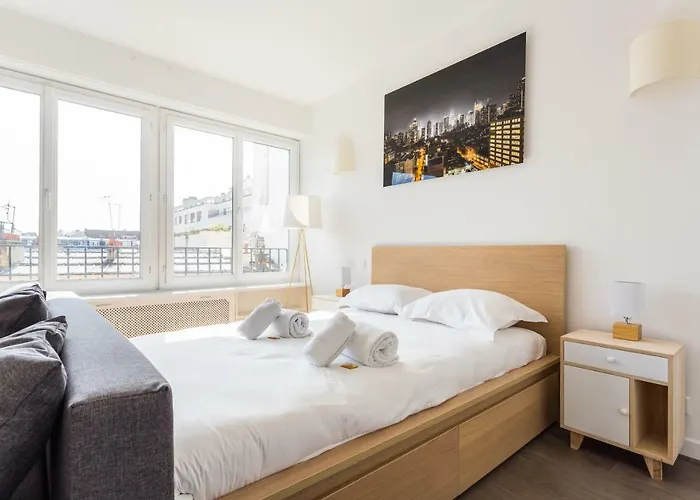 Cosy 4p Trocadero-eiffel Tower باريس